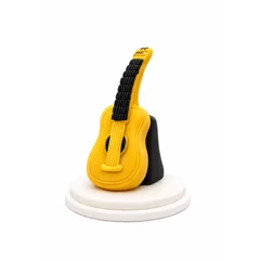 Marcipán gitár figura tortadísz