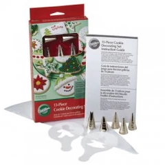 Wilton díszítő készlet, habzsákok, díszítőcsövek és torta sablonok